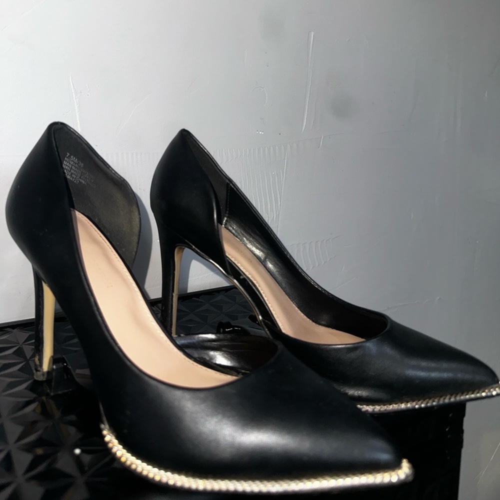 Elegant Black Stiletto Heels